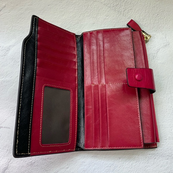ItsLife Women’s RFID Wallet - Waxed Vegan Leather - Raspberry - Picture 3 of 7